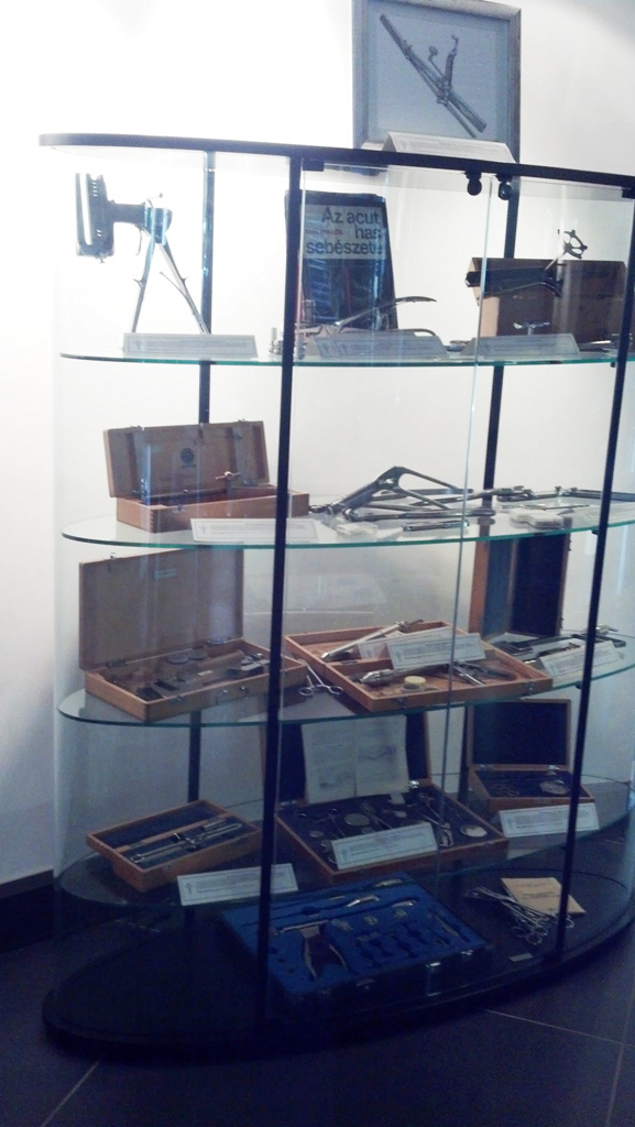 stapler_exhibition_IRCAD_2105-003