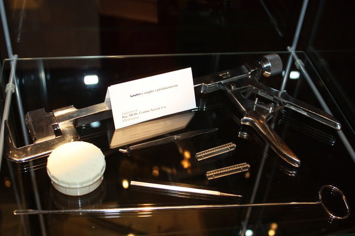 stapler_exhibion_prague_2009__011